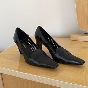 Enzo Angiolini Black Leather Pumps